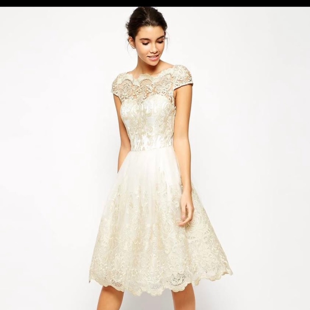 Chi Chi London Premium Lace Dress cream and gold color - Picture 1 of 3